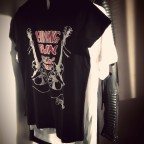 t shirt let's play the guitar black